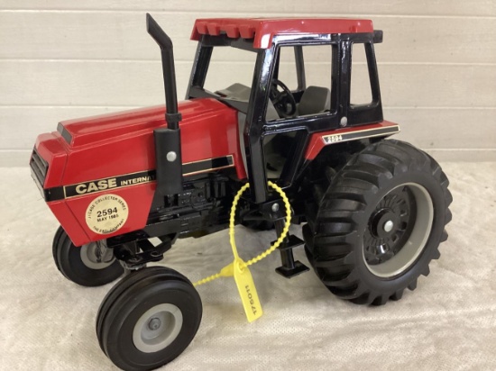 Case IH 2594 Collector Series