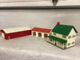 Ertl Farm Set Buildings