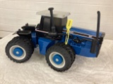 Ford Versatile 846, 1/16th