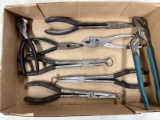 Pliers