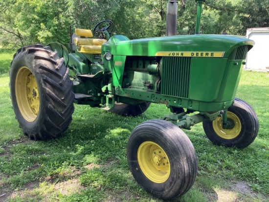 John Deere 4010, Gas, 2002 hrs
