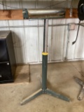 Adjustable Roller Stand