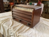 Unmarked Radio
