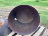 Cast Pot, Broke