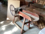 Hand Crank Stalk Cutter