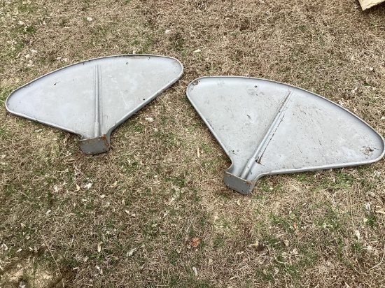 Farmall Fenders