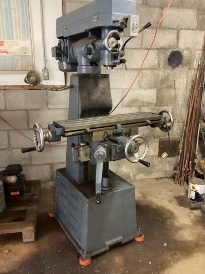 Knee Mill Model 1005200