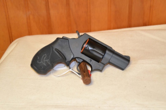 Taurus 605