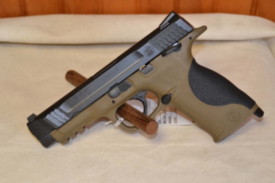 Smith & Wesson M&P