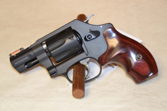 Smith & Wesson 351 PD