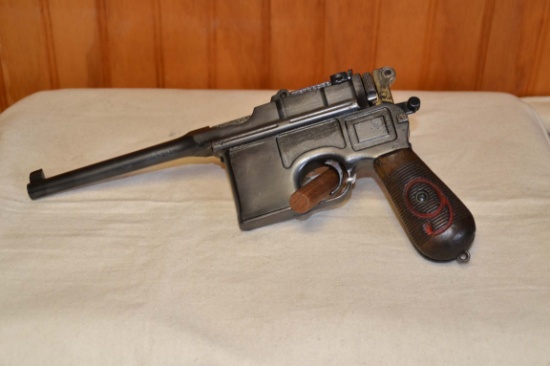 Mauser Broomhandle (Red 9)