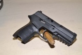 Sig Sauer - P320 - 9mm