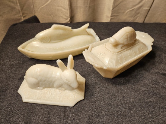 Lot of Antique Milk Glass Animal Butter Dishes Covers Rabbit Fish Bunny