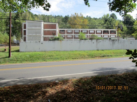 Commercial Building with 1.62 Acres
