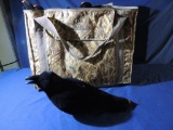 Six crow Decoys in an Avery Bag