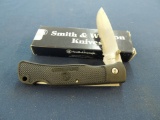 S&W Model 550 Lock Blade Pocket Knife