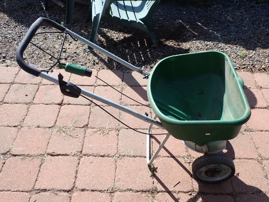 Scotts Edgeguard Seeder and Spreader