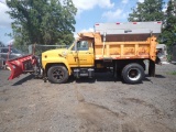 1994 Ford F700 Diesel Snow Removal Dump Truck