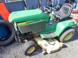 John Deere 425 Lawn Tractor