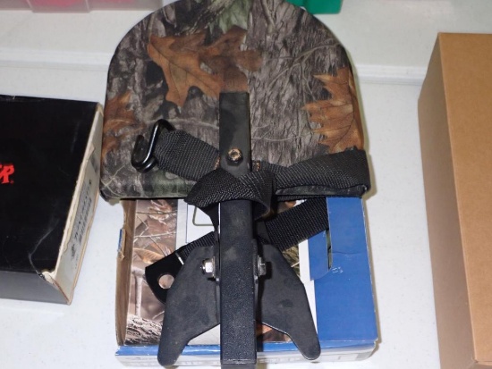 Tree Stand Accessory Lot