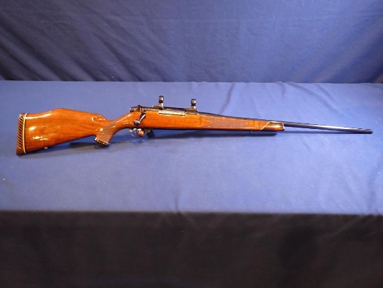 Weatherby Mark V 300 Weatherby Magnum