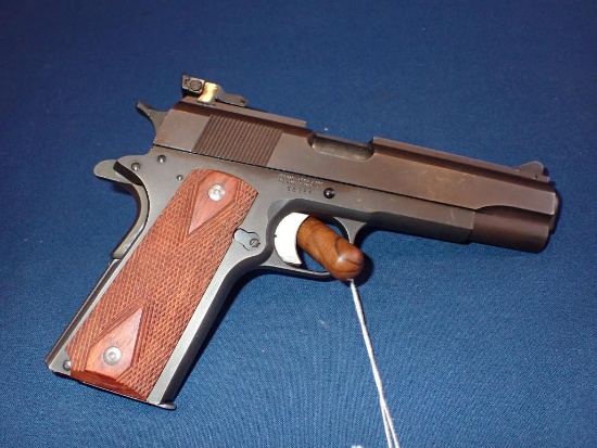 Essex Arms 1911 45 Auto