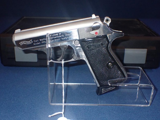Walther PPK-S 9mm Kurz or 380 ACP