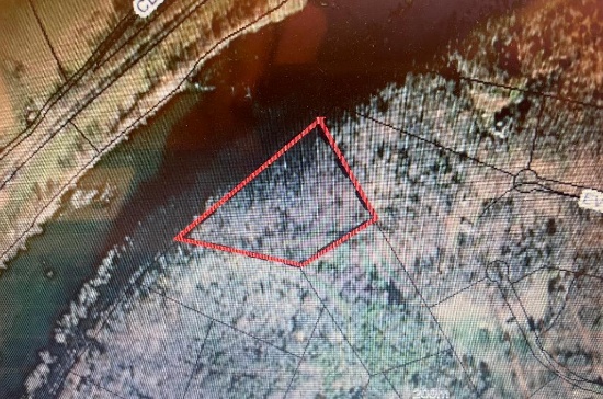 Lot 1 William R. Conley Lots, containing 6.513 acres with frontage on the New River just outside Pea