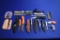 15 Fixed & Pocketknife Knives