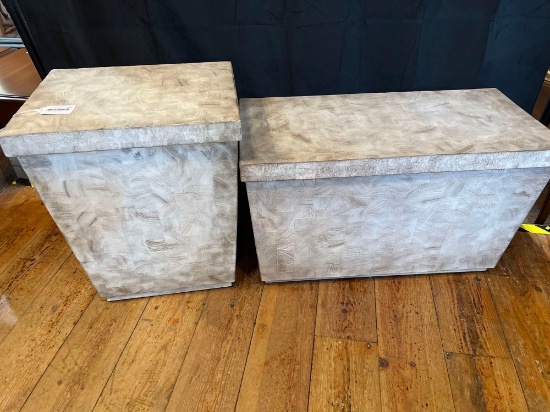 Set of 2 Modern Texture White Tables