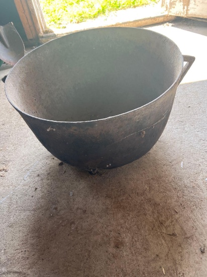 Large Cast Iron Cauldron