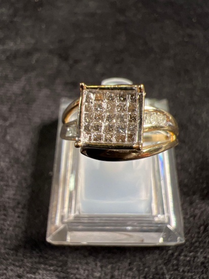 10k Yellow Square Diamond Ring
