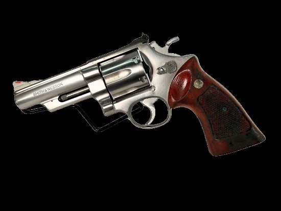 Smith & Wesson Model 6291, 44 Magnum Caliber Revolver