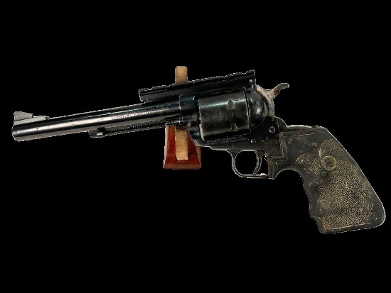 Ruger New Model Super Blackhawk, 44 Magnum Caliber Revolver