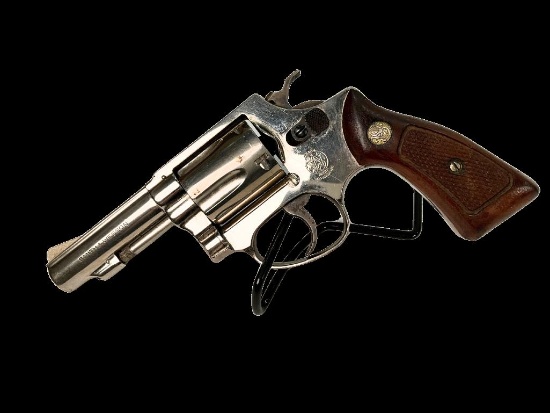 Boxed Smith & Wesson Model 36-1, 38 Special Stainless Revolver