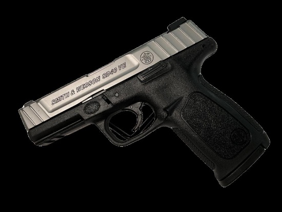 New S&W Model SD40 VE, 40 S&W Caliber Pistol