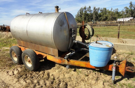 800-Gal. Stainless Tank Liquid Fertilizer on Water Transfer Trailer w/Pump
