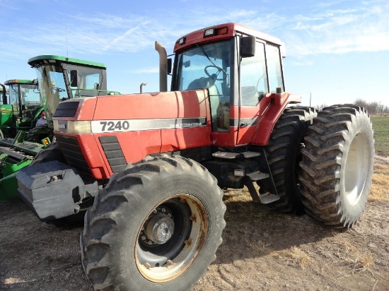 Case IH 7240 Tractor, MFWA, 20.8x42 Duals, 3-Pt., PTO, 3-Hyd., 12,710 Hrs.
