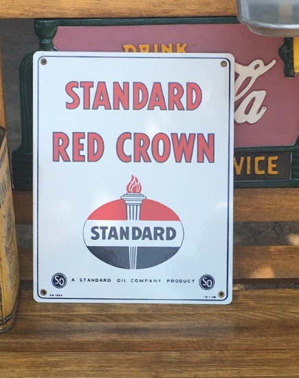 Porcelain Red Crown Sign (Reproduction)