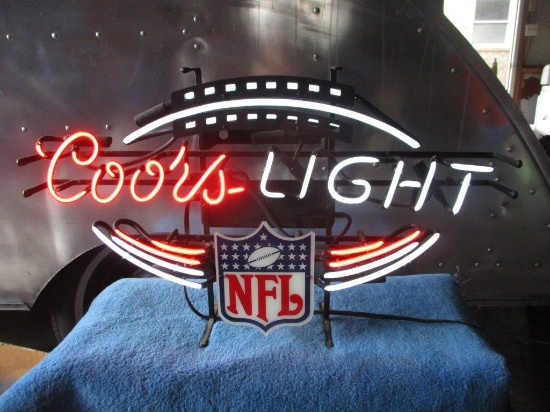 Coors Light NFL Neon Sign 29" x 17" (1st photo is no light, 2nd is with Neon on)