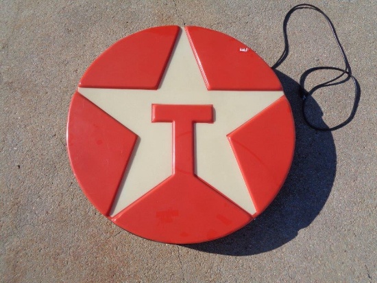33" Texaco Star – Plastic – Lighted 33"