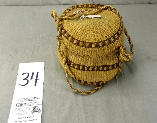 Woven Basket w/Lid & Carry String