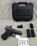 Glock M19 Gen 4, 9mm Pistol, SN:BDVV387 w/(2) Extra Mags, Hard Case & Leupold DP Pro-Sight (Handgun)