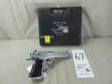 Magnum Research Desert Eagle, Stainless, 44-Mag Auto Pistol, SN:99201585 (Handgun)