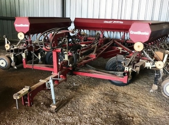 1981 Crust Buster Drill, Low Acres, 32', 10" Spacing, Paint Like New