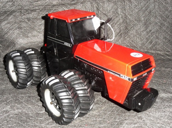 Case IH/4994, 4WD Tractor, Duals