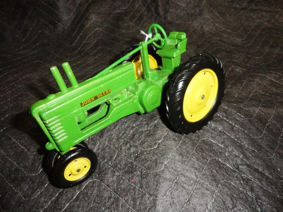 JD "A" NF High Post Tractor, Metal Rims, 1949 or 1950