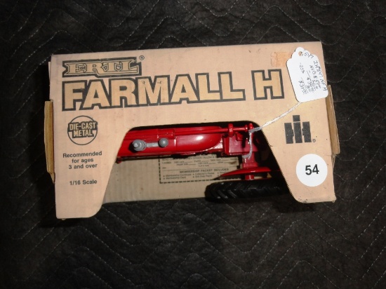 IH H Farmall NF Tractor, NIB, #414