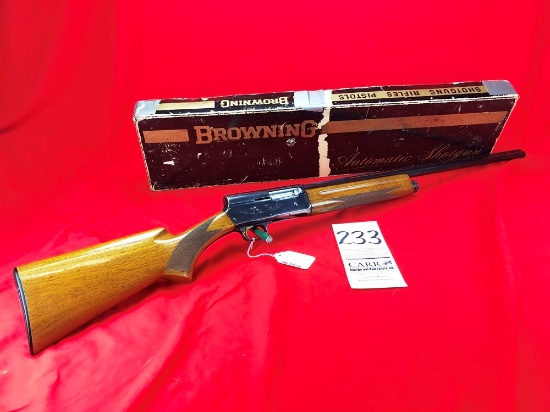 Browning Belgium A-5, 20-Ga., 1969 Light 20, 27" Bbl., Choke Tubes, SN:69246029 w/Box