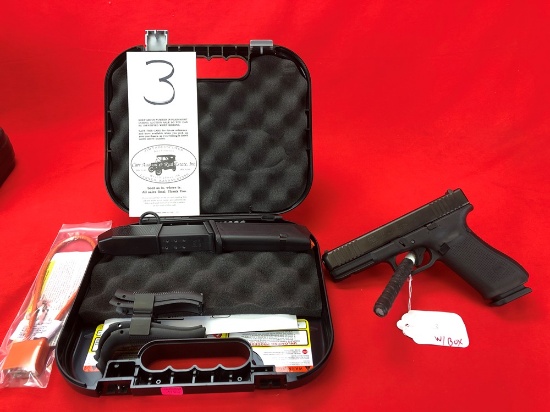 Glock 22G5, Pistol, 40 SW, 4 1/2" Bbl., SN:BMPC595, NIB (HG)